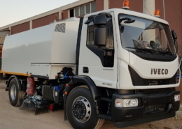 KAMYON ÜZERİ VAKUMLU YOL SÜPÜRME MAKİNASI