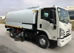 KAMYON ÜZERİ VAKUMLU YOL SÜPÜRME MAKİNASI