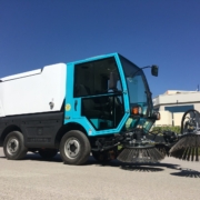 yer süpürme makinası