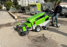 kaldırım süpürme makinaları