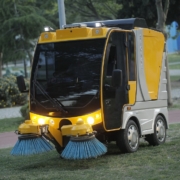 Elektrikli Yol Süpürme Araçları
