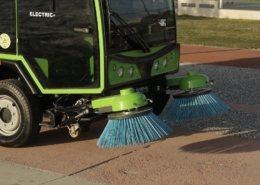 Mini Yol Süpürme Aracı