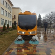 Yol Yıkama Araçları