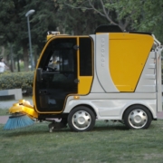 Yol Temizleme Aracı